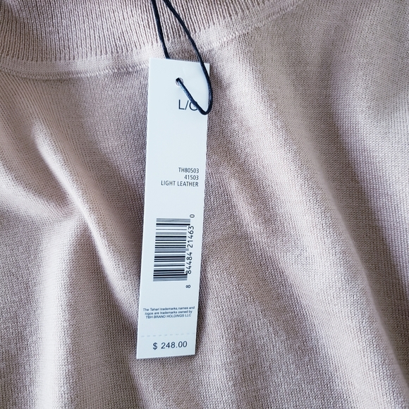 T Tahari women turtleneck sweater - Picture 3 of 3